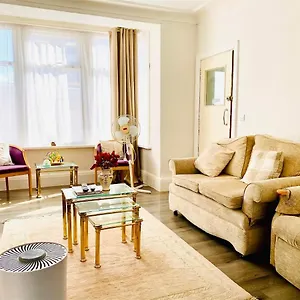 Number 36 Bed & Breakfast Blackpool