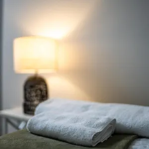 Smart Tv | Wifi | Free Parking Guest house Cardiff