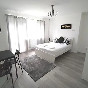 N1 6rj Aparthotel London